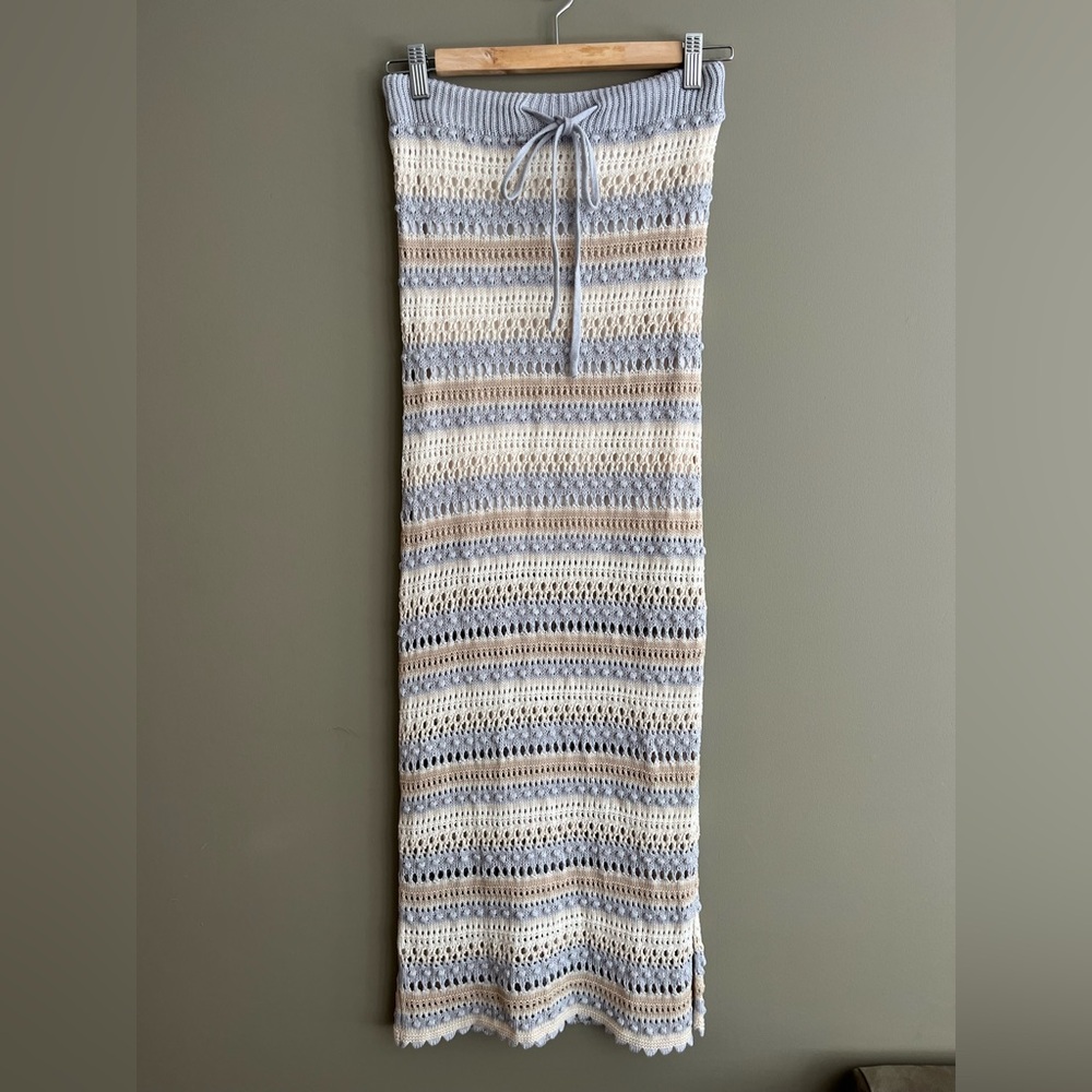 JESSICA SIMPSON Matching Crochet Set Maxi Skirt & Top - Blue & Cream size small - Picture 6 of 14